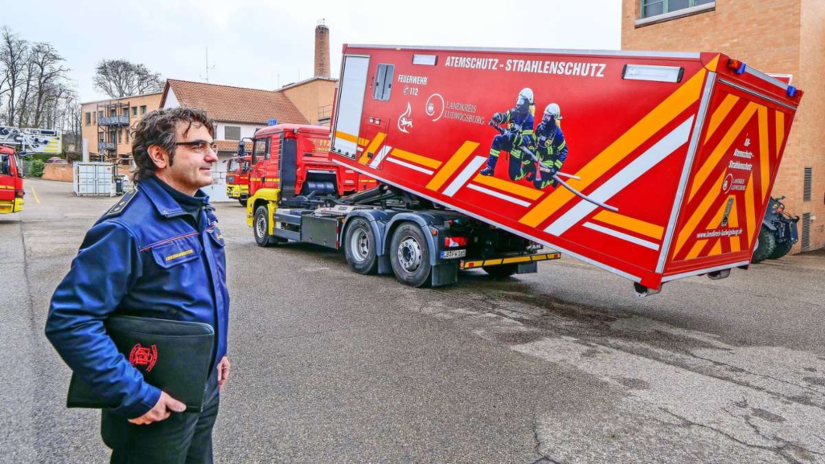 Neues Equipment für Feuerwehren: Kreis Ludwigsburg ist für alle Gefahrenlagen gerüstet