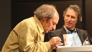 Die Produktion feierte im September 2010  mit Rufus Beck (links) und Karl Walter Sprungala in den Hauptrollen am Alten Schauspielhaus Premiere. Foto: Sabine Haymann