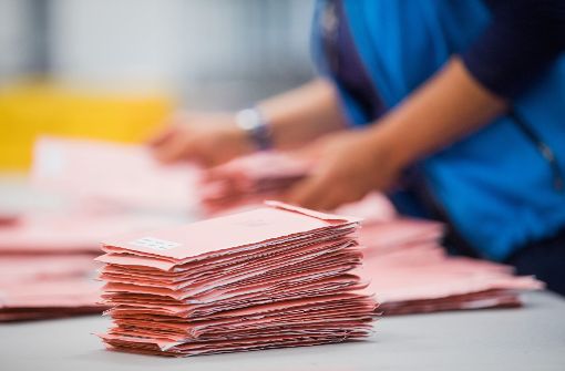Beliebtes Rot: Auch im Kreis Ludwigsburg wollen immer mehr Menschen per Brief ihre Stimme kindtun – und beantragen den  Wahlbrief. Foto: dpa