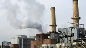 Die US-Umweltbehörde will den Ausstoß von Treibhausgasen durch Kohlekraftwerke bis 2030 um fast ein Drittel reduzieren.  Foto: dpa