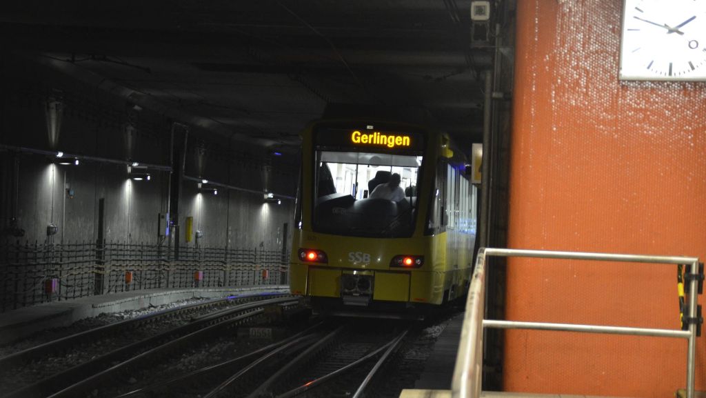 Stadtbahn-Chaos in Stuttgart: Drei Züge steckten stundenlang im Tunnel fest