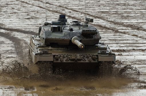Deutschland will Tschechien 15 Leopard-2-Panzer  zur Verfügung stellen. (Symbolbild) Foto: dpa/Philipp Schulze