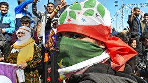 Vor den wichtigen Kommunalwahlen in der Türkei haben Zehntausende das kurdische Neujahrsfest Newroz in der Kurdenmetropole Diyarbakir gefeiert. Foto: Getty