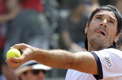 Aufschlag Tommy Haas: Der 36 Jahre alte Tennisprofi will’s nach seiner Schulter-Op nochmal wissen Foto: dpa