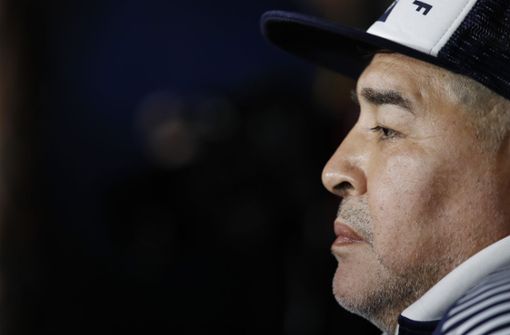 Diego Maradona befindet sich wieder im Krankenhaus. Foto: AP/Natacha Pisarenko