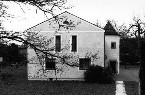 Die Schmitthenner-Villa in der Eduard-Pfeiffer-Straße unweit des Kriegsbergturms nach dem Umbau im Jahr 1962. So sieht das Gebäude heute noch aus. Foto: Wolfgang Voigt