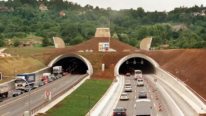 Tunnelbaustelle startet im April