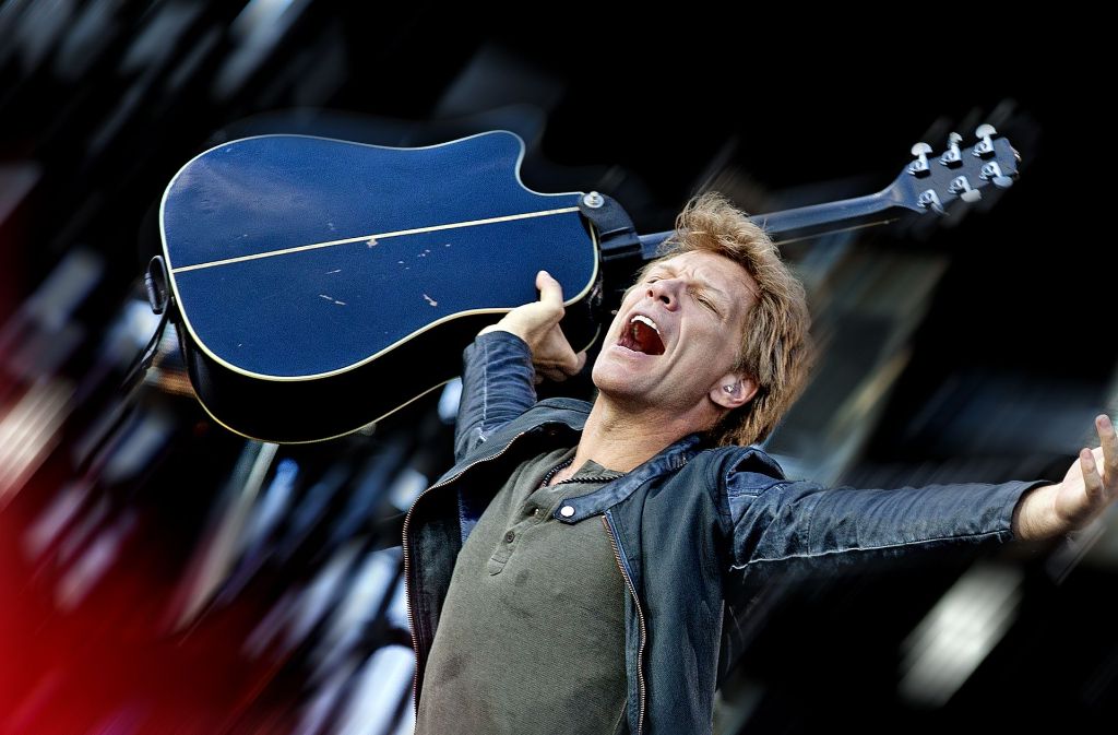 2013: Auch schon wieder fünf Jahre ist es her, dass das letzte Konzert auf dem Cannstatter Wasen stattfand. Jon Bon Jovi und seine Band begeisterten...