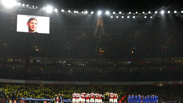 Emotionaler Moment bei FC Arsenal gegen Cardiff City