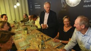 Die OB-Einladung aufs Weindorf versäumt keiner