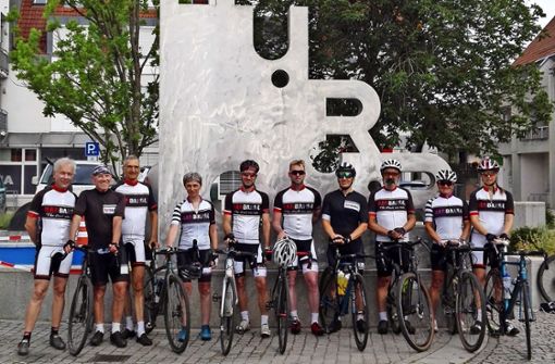 Das Team der Radbande will im August die Alpen überqueren. Weitere Mitfahrer sind willkommen. Foto: privat