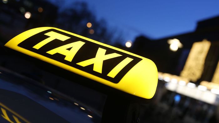 Taxifahrer soll junge Frau sexuell belästigt haben