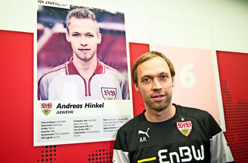 Unabhängig vom Fortbestand der Zweiten wird es für Andreas Hinkel  eine Zukunft beim VfB geben. Foto: dpa