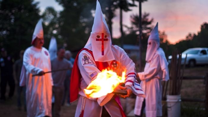 Wieviel Polizei steckt im Ku Klux Klan?