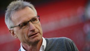 Sportchef Michael Reschke stützt Trainer Tayfun Korkut