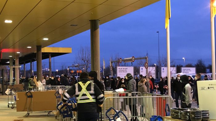 IT-Panne ist schuld am Parkplatz-Chaos vor Ikea