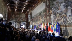 Die verbleibenden 27 EU-Mitgliedstaaten haben bei ihrem Jubiläumsgipfel in Rom am Samstag eine Erklärung zum 60. Jahrestag der Römischen Verträge unterzeichnet. Foto: AP