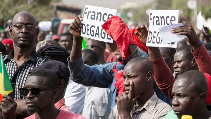 Macron sucht Verbündete für Frankreichs Kampf in der Sahel-Zone