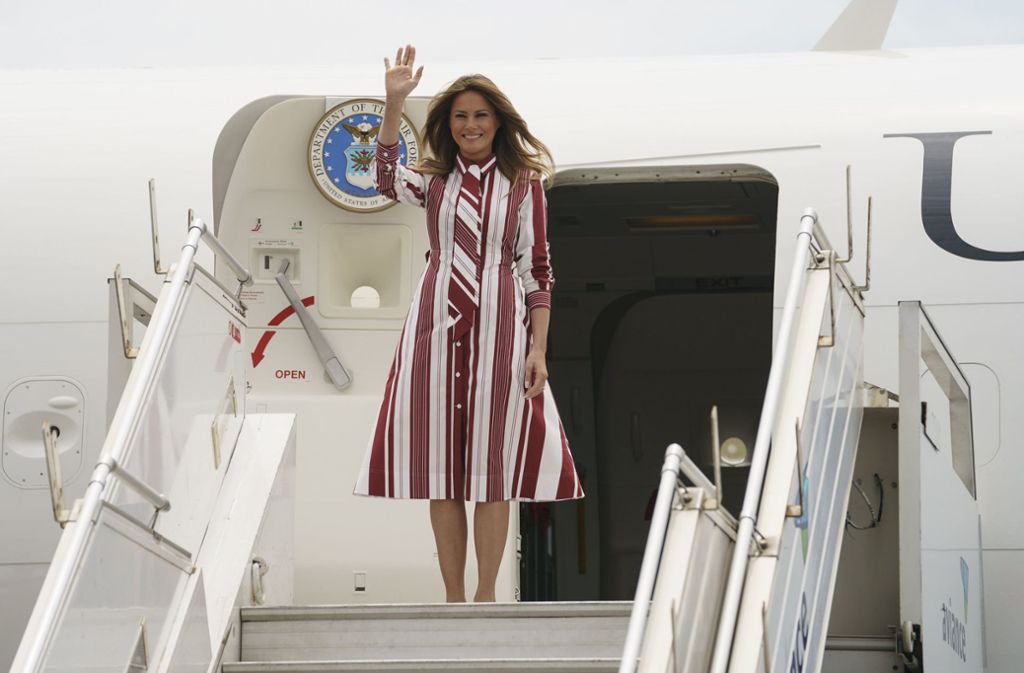 Zum ersten Mal alleine unterwegs: Melania Trump landet in Ghana.