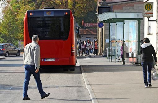 Die CDU will die Situation für Fußgänger am Bahnhof verbessern. Foto: Archiv (Werner Kuhnle)