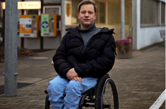 Zugverkehr  im Rems-Murr-Kreis: Rollstuhlfahrer fühlt sich ausgebremst