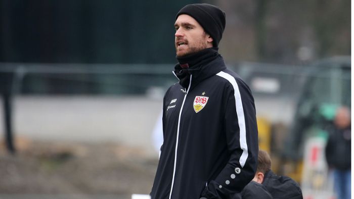 VfB Stuttgart Transfermarkt: Jetzt offiziell – U17-Trainer verlässt den VfB mit sofortiger Wirkung
