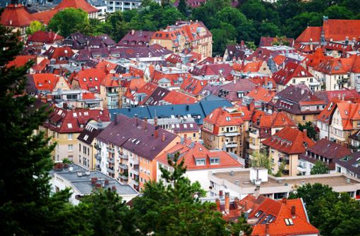Wohnungen in Stuttgart waren immer begehrt –  in der Pandemie ist die Nachfrage nur etwas gedämpft worden. Foto: dpa/Marijan Murat