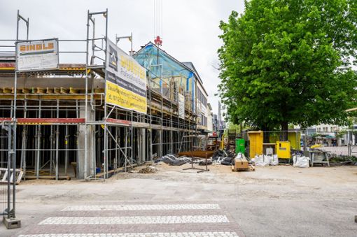 Es wird in Sindelfingen bereits an vielen Ecken gebaut – wie hier  am Marktplatz, Ecke Böblinger Straße. Foto: Eibner-Pressefoto/Sandy Dinkelacker