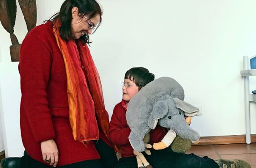 „Sonderkinder müssen sichtbar sein“, fordert Hélène Eichrodt-Kessel. Ihr Sohn Raphael hat das Downsyndrom. Foto: Julia Bosch