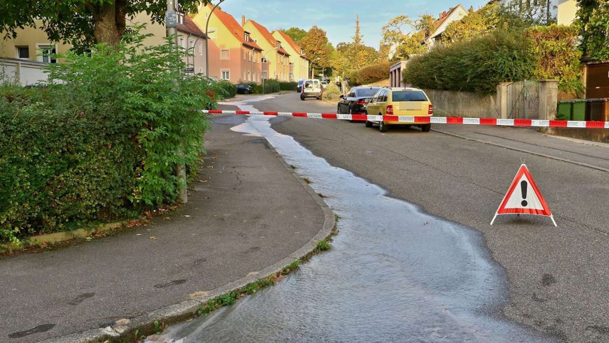 Stuttgart-Feuerbach: Zwei Wasserrohrbrüche am Freitagmorgen – Sperrung