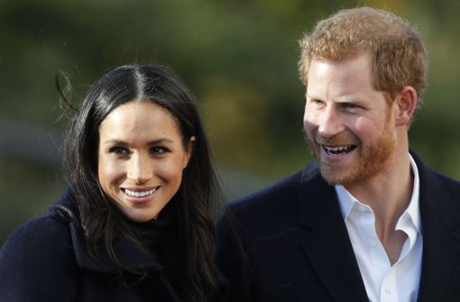 Prinz Harry hat sich mit seiner Partnerin Meghan Markle verlobt. Foto: AP