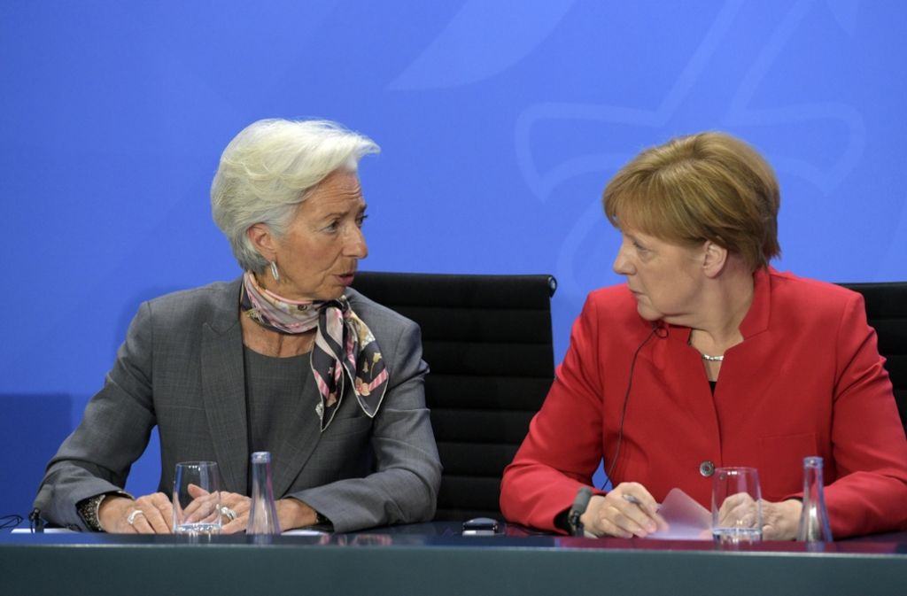 Uneins über Hilfen für Griechenland: IWF-Chefin Christine Lagarde und Kanzlerin Angela Merkel. Foto: dpa