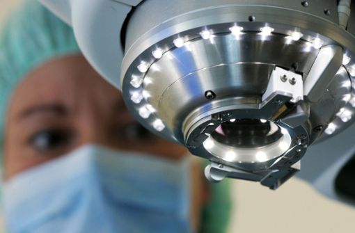 Die Augenchirurgie ist nur eines von vielen Einsatzgebieten der Lasertechnik. Foto: dpa
