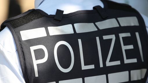 Die Polizei durchsuchte im Landkreis Bayreuth eine Schule nach Sprengstoff (Symbolbild). Foto: IMAGO/Maximilian Koch/IMAGO/Maximilian Koch