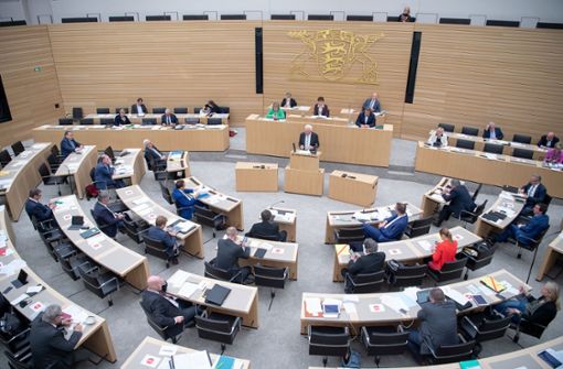 Die Fraktionen von Grünen und CDU haben sich auf einen milliardenschweren Nachtragshaushalt  verständig. (Archivbild) Foto: dpa/Sebastian Gollnow
