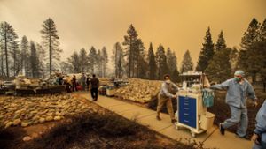In Kalifornien sind Tausende Menschen auf der Flucht vor Waldbränden. Foto: AP
