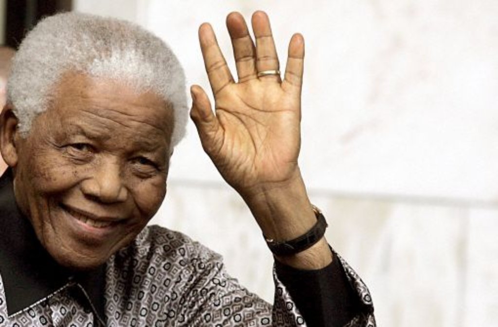 Die Regenbogen-Nation“ hat ihren Madiba, ihren Vater, verloren. Wir blicken zurück auf sein bewegtes und bewegendes Leben.