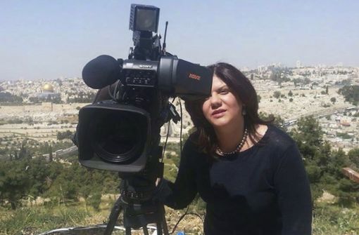 Schirin Abu Akle, Journalistin des Senders Al-Dschasira, wurde am Mittwoch in  Dschenin im Westjordanland erschossen (Archivbild) Foto: dpa/Uncredited