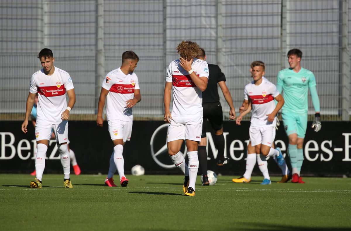 Der VfB-Stuttgart II musste sich am Mittwoch der SG Sonnenhof Großaspach im Viertelfinale des WFV-Pokals mit 0:1 geschlagen geben. Foto: Pressefoto Baumann
