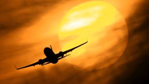 67-Jährige schleicht sich immer wieder ohne Ticket in Flugzeuge