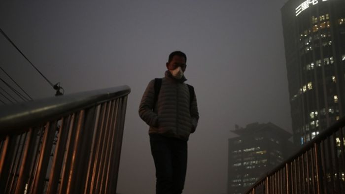 Peking ruft  höchste Smog-Alarmstufe aus