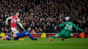 Arsenals Kai Havertz (l) traf beim deutlichen Sieg gegen Chelsea doppelt. Foto: Kin Cheung/AP/dpa