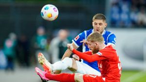 Im Duell der beiden Bundesliga-Aufsteiger gewinnt Heidenheim. Für Darmstadt bedeutet das den direkten Abstieg. Foto: Uwe Anspach/dpa