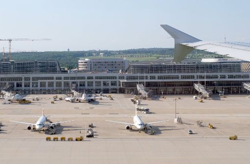 In der ersten Jahreshälfte sind etwas mehr Passagiere mit Maschinen am Stuttgarter Flughafen gestartet oder gelandet. Foto: dpa