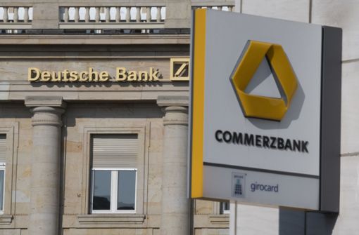Die Commerzbank kämpft nach der gescheiterten Fusion mit der Deutschen Bank mit den Zahlen. Foto: dpa