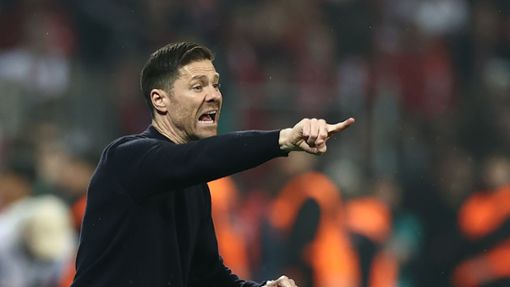 Leverkusen-Trainer Xabi Alonso: Der FC Bayern München hat offenbar erste Gespräche mit dem Erfolgs-Coach geführt. Foto: dpa/Rolf Vennenbernd