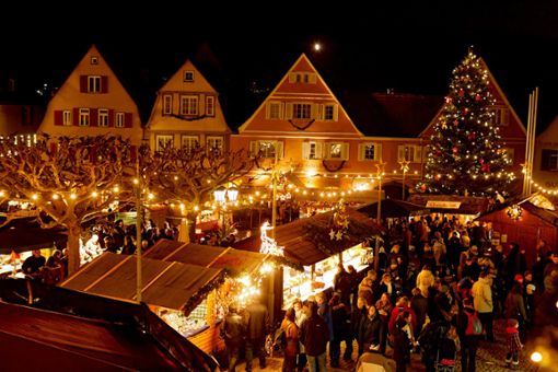 Der Sternlesmarkt lädt an den Adventswochenenden zum Bummel ein. Foto: Stadt Bietigheim-Bissingen