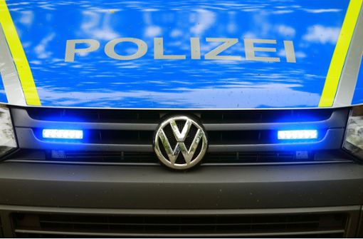 Die Polizei sucht Zeugen (Symbolbild). Foto: dpa/Jens Wolf