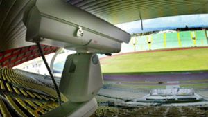 Eine Kamera im  Stadion des Fußballclubs Udinese Calcio in Italien. (Archivbild) Foto: dpa/Handout Lancia