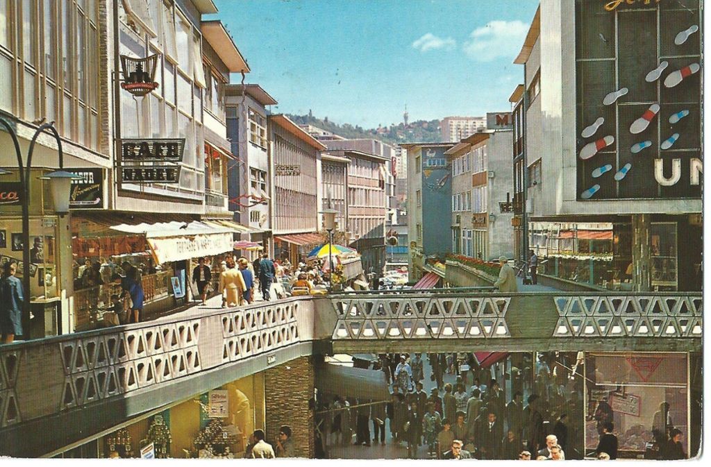 Die Schulstraße in Stuttgart in den 1960er Jahren.